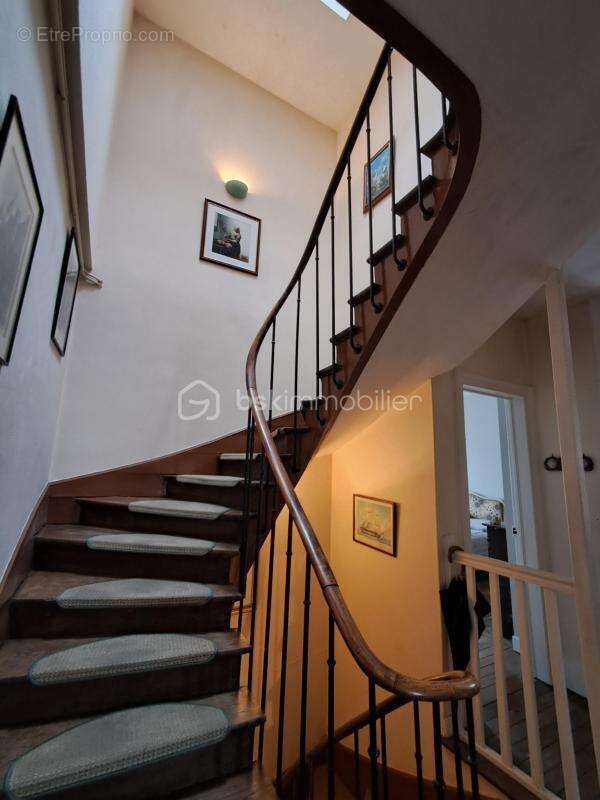 Immeuble de rapport loue rentabilite immediate 1 h de paris - photo 14