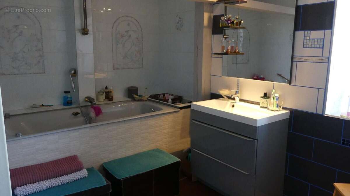 Photo 9 - Appartement à CHARLEVILLE-MEZIERES