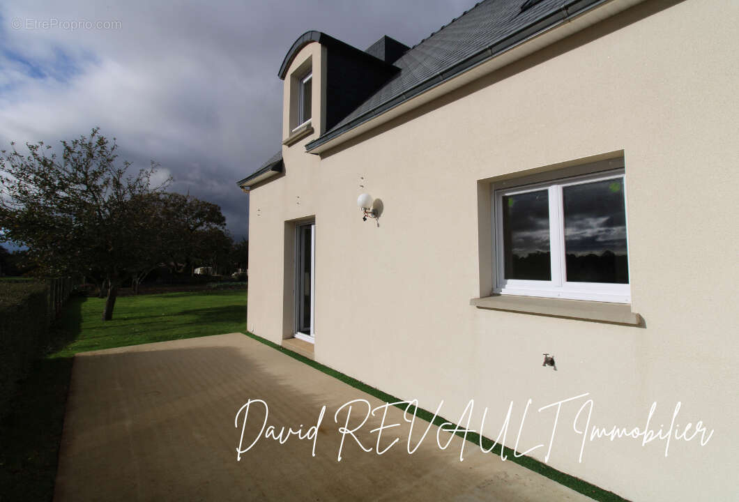 Maison à MONTERBLANC