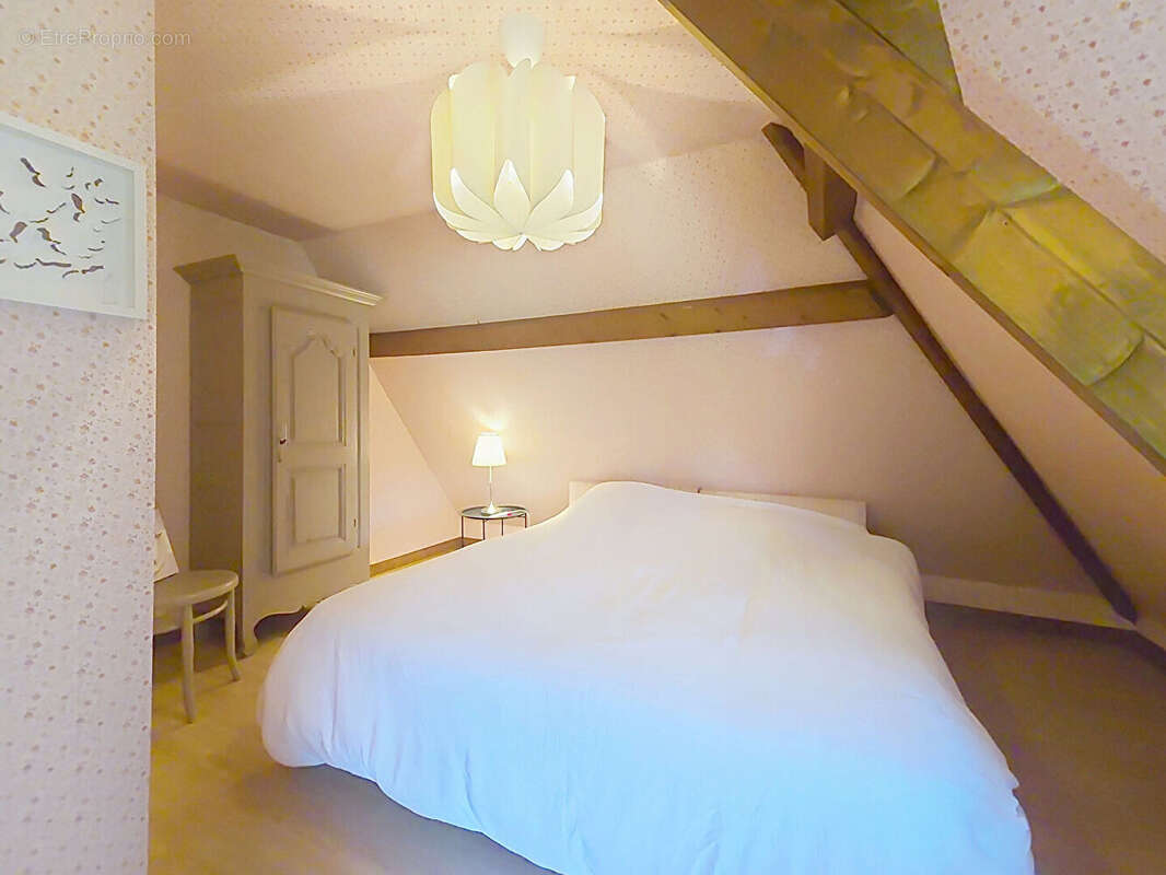 GENNEVILLE - Maison de charme de 6 pièces - photo 11