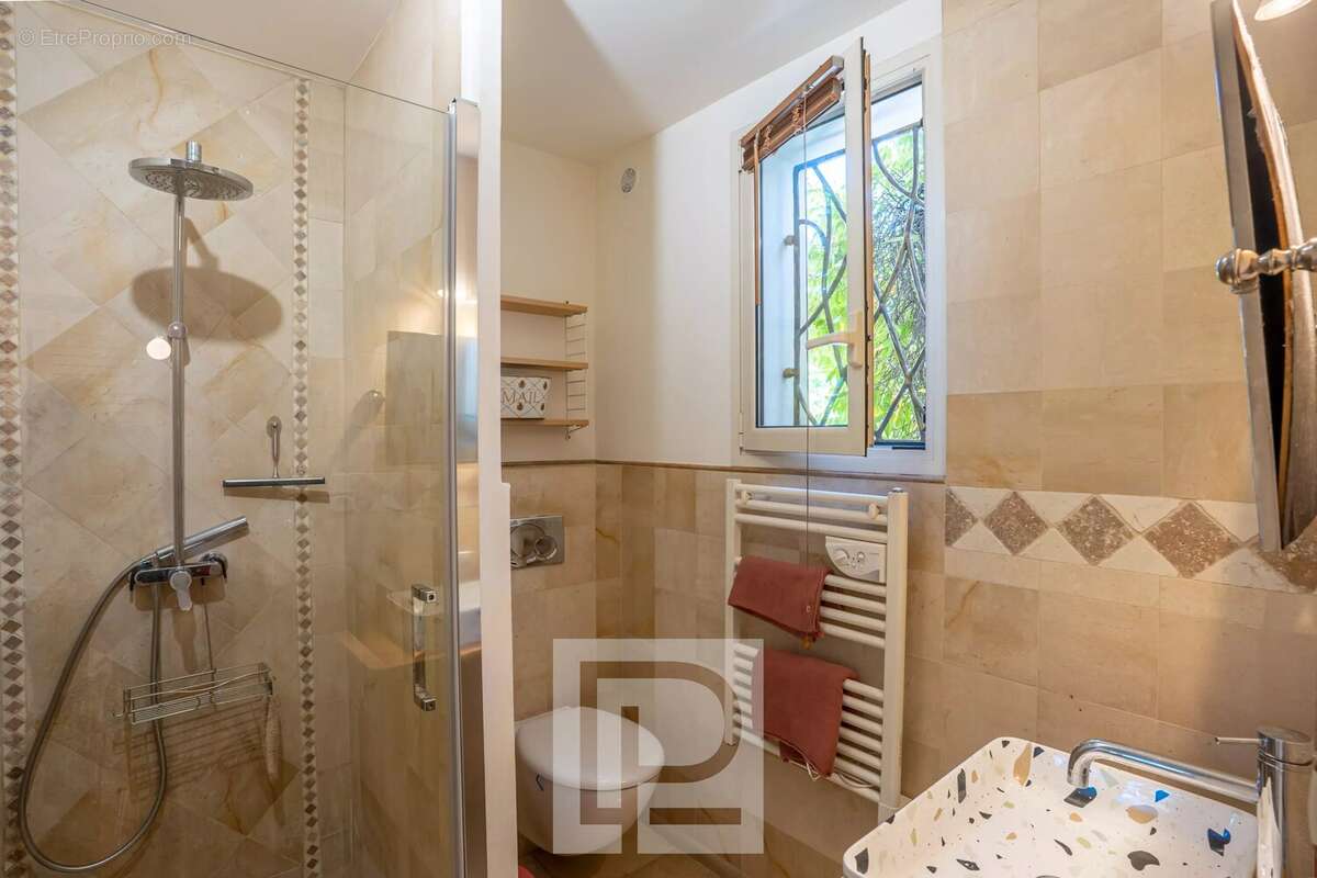 Villa provençale de charme – volumes généreux & domaine sécurisé - photo 22