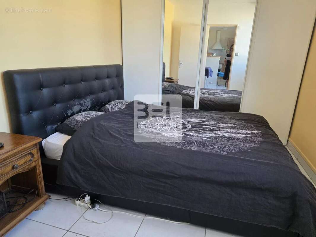 Appartement T4 - 2 CHAMBRES - photo 4