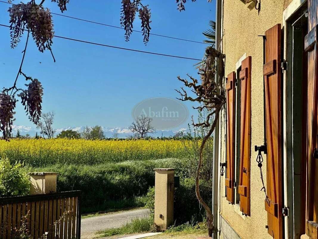 Maison à SEISSAN