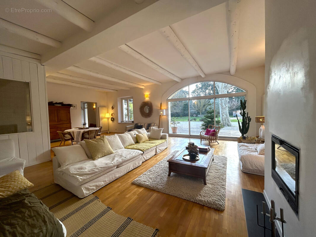 Maison à SAINT-REMY-DE-PROVENCE