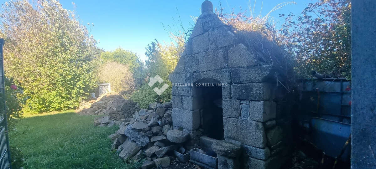 Maison 96 m² à Trelevern  - photo 9