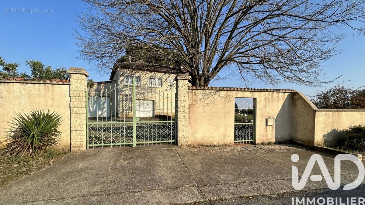 Photo 1 - Maison à SAINT-MARCEL-D'ARDECHE