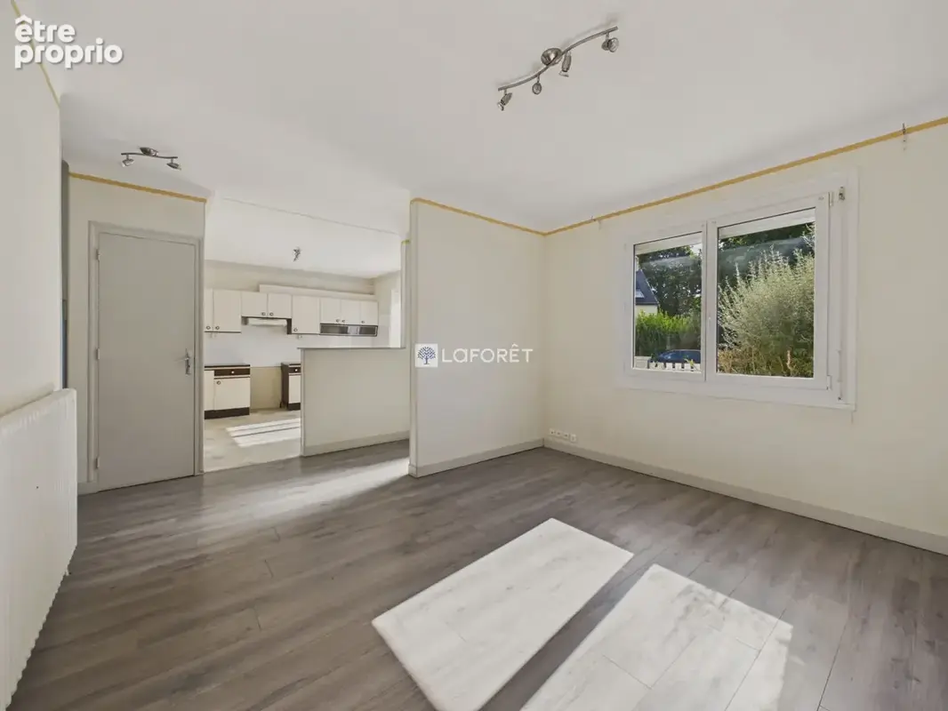 Ploneour lanvern - maison bien tenue avec jardin - photo 2