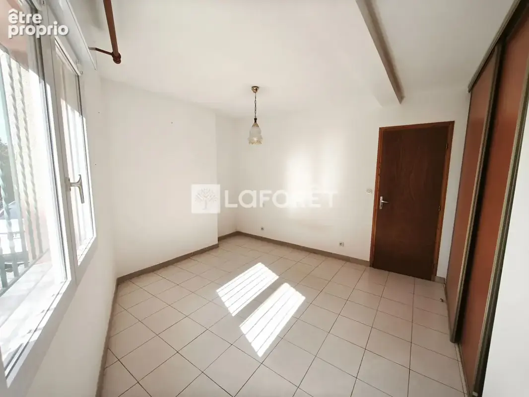 Maison Banyuls Dels Aspres 5 pièce(s) 114 m2 - photo 10