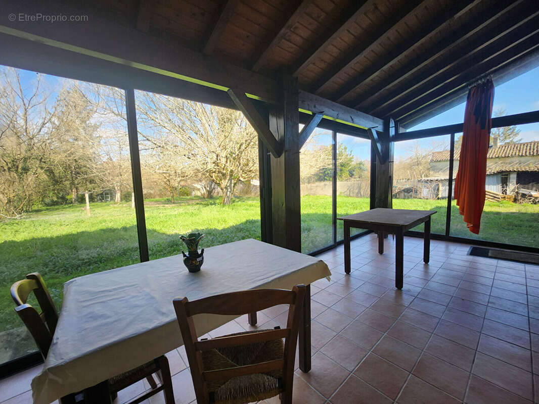 Maison à SAINT-ANDRE-DE-CUBZAC