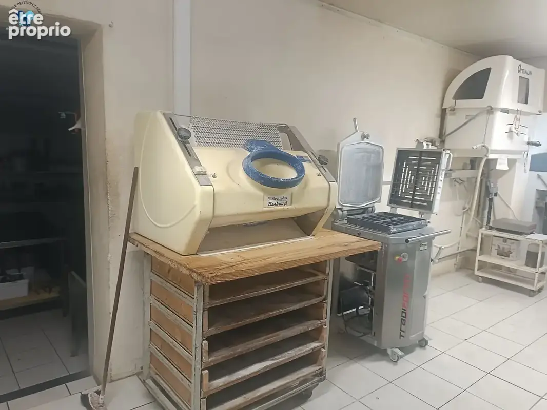 Commerce 140 m² à vendre à Peyrole (81310) - photo 6