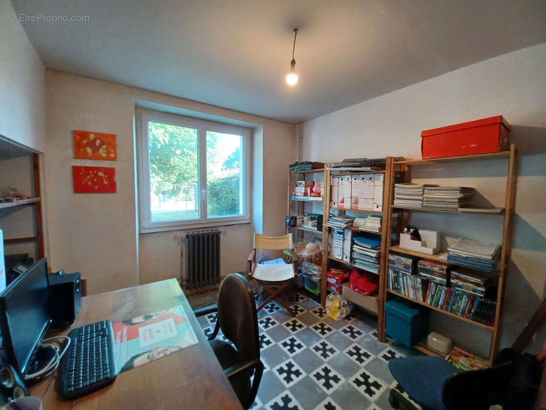 Maison à COURLAY