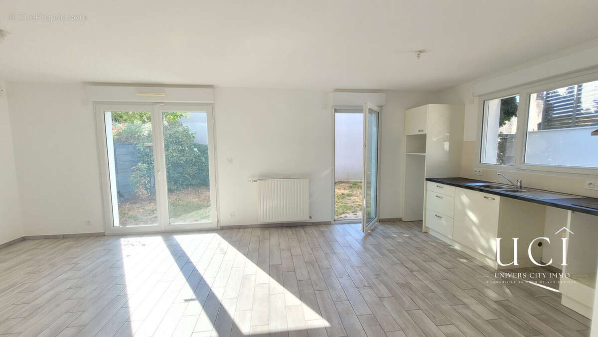 Maison 84 m² à Reze  - photo 2