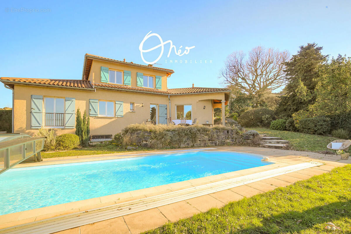 Maison à COMMUNAY