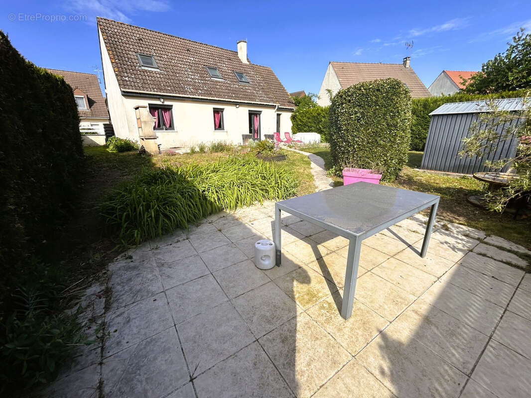 Maison à SAINT-MARTIN-LONGUEAU