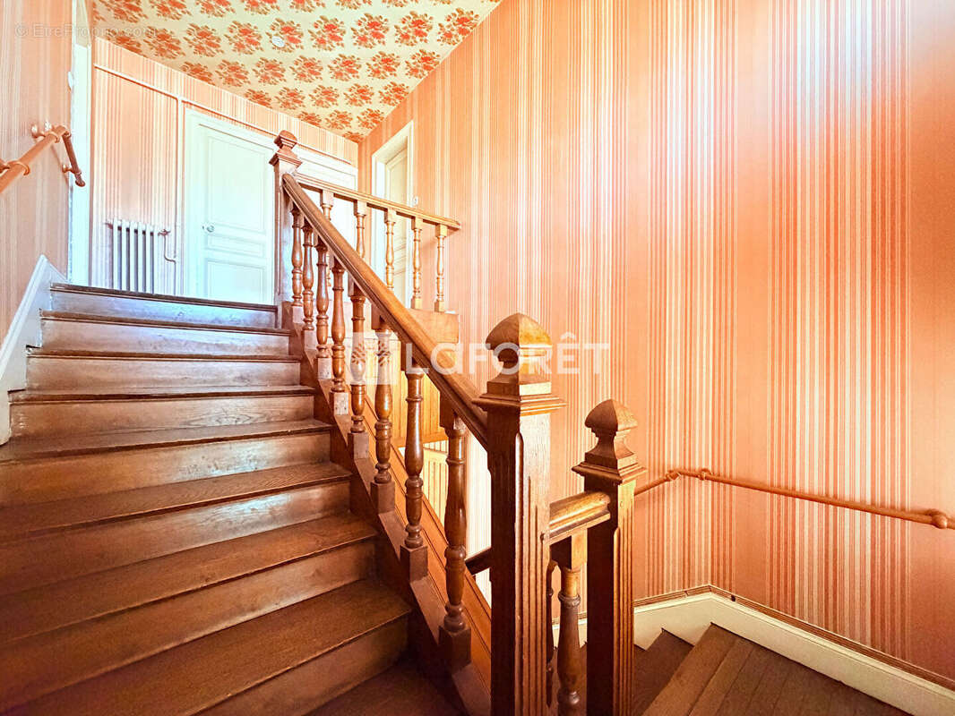 Maison  bourgeoise art déco au centre ville de Vouziers - photo 14