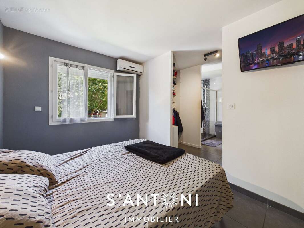 Vente Maison Contemporaine d'Exception 112 m²  Agde Capiscole  Prestations de Standing, Piscine & Cascade - photo 7
