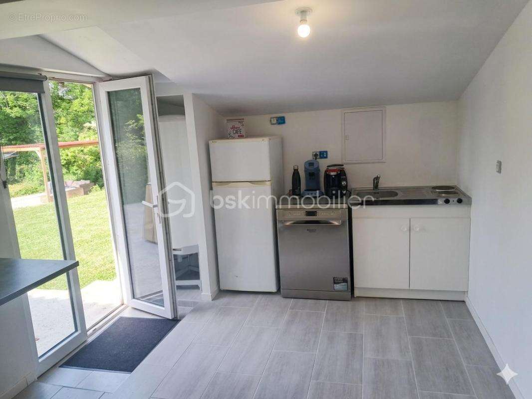 Demeure de Caractère en pierre (218 m²) – DPE B – Prestations Haut de Gamme & Dépendance - photo 16