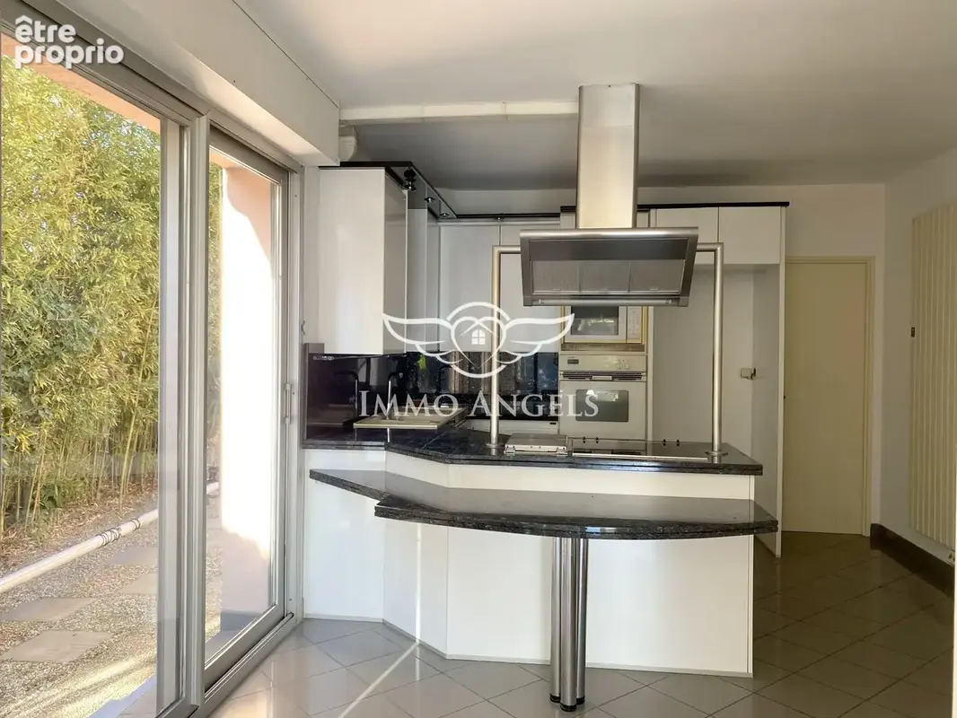Maison 209 m² à Juvignac  - photo 6