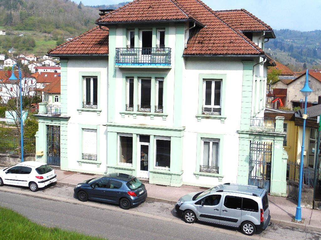 Commerce à CORNIMONT