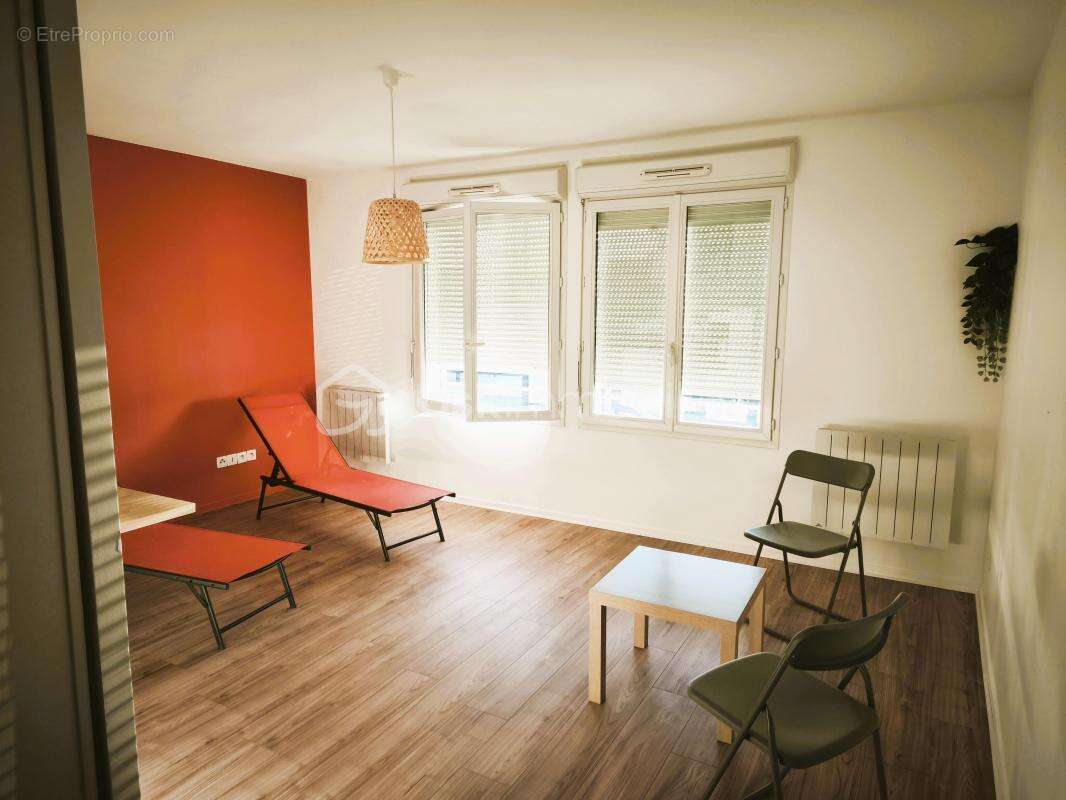 Appartement à CORBEIL-ESSONNES