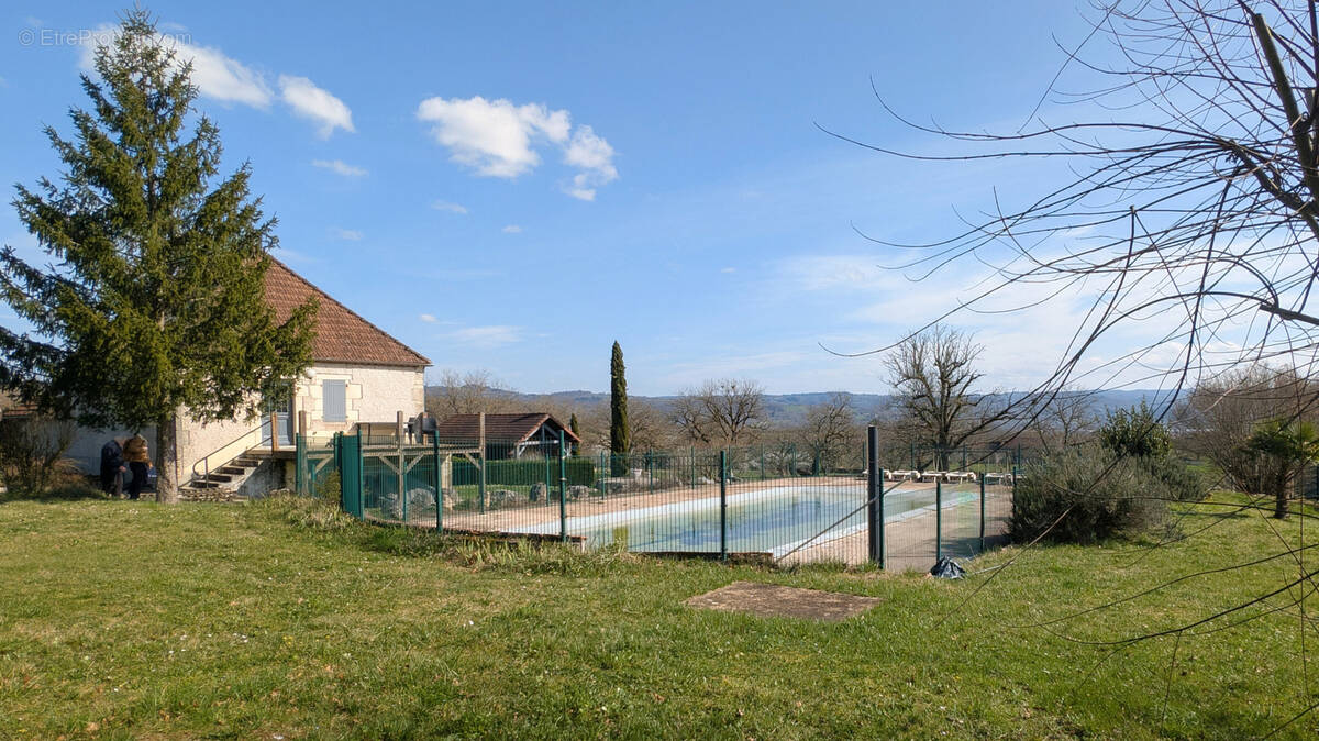 Maison à LIOURDRES