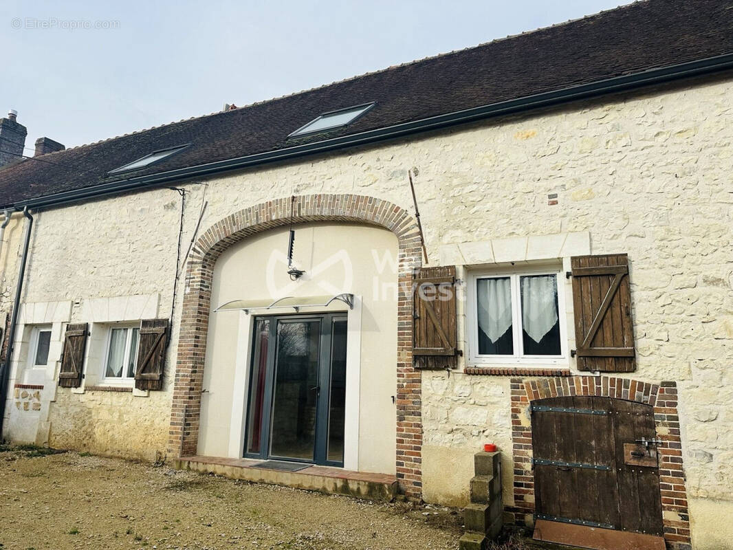 Maison à CHAMPLOST