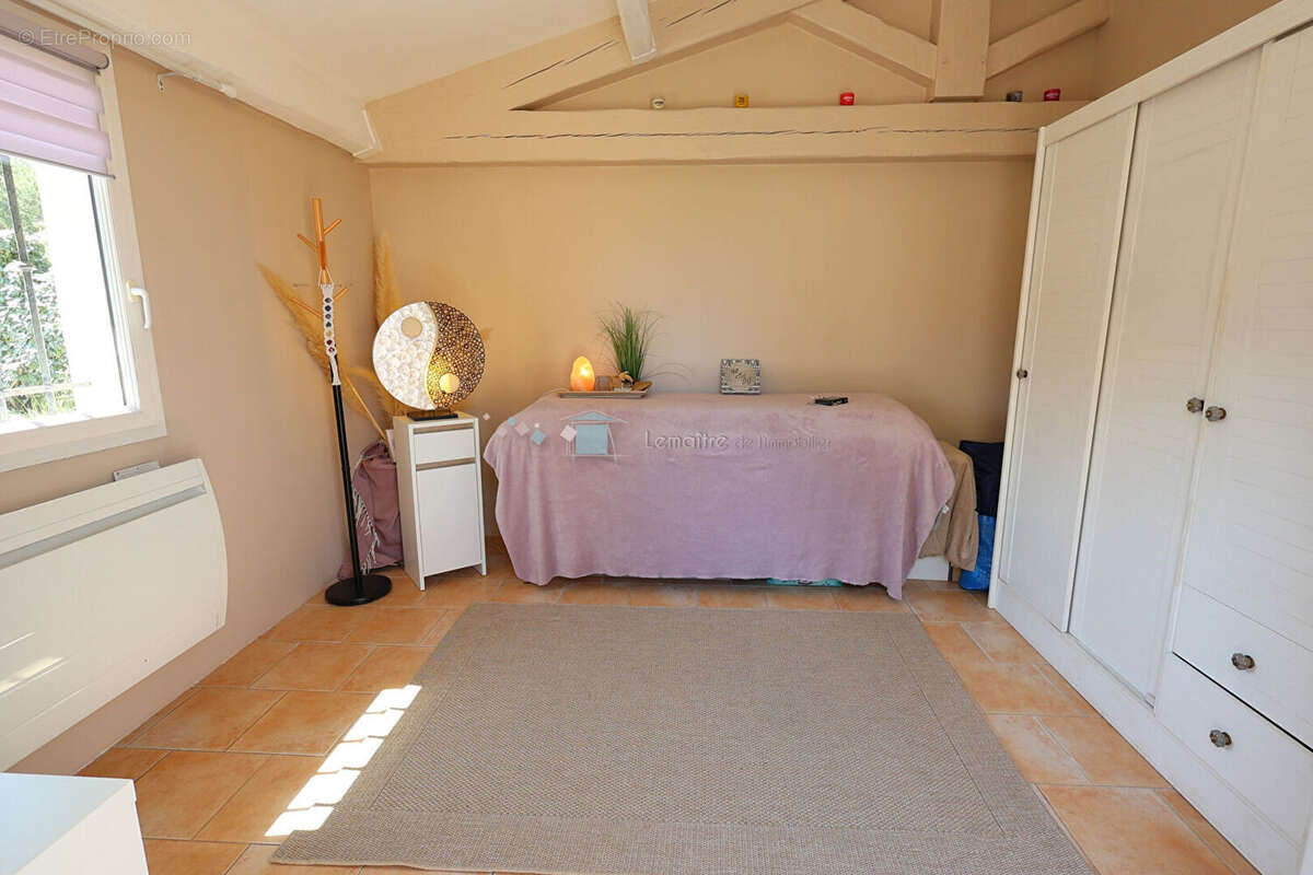 Villa Peymeinade 170 m² avec piscine et jardin 1493 m² - photo 14
