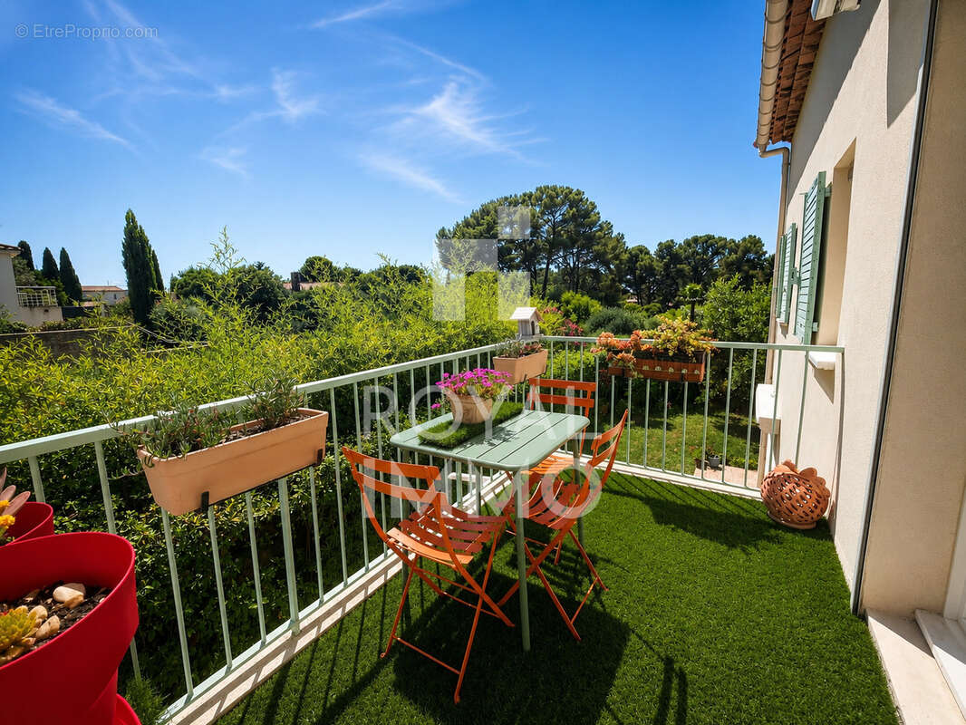 Appartement à SANARY-SUR-MER