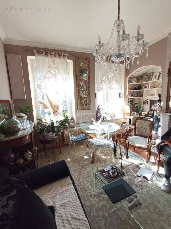 Appartement à EU