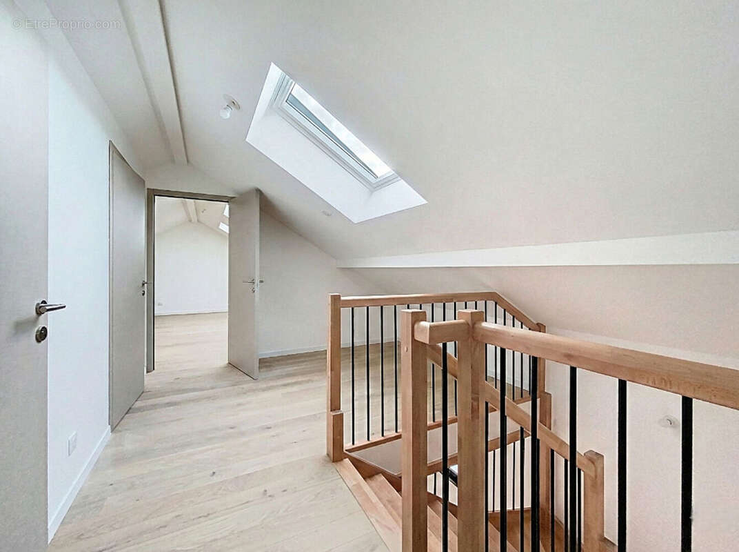 Un havre de paix contemporain aux portes d'Annecy-le-Vieux - photo 10