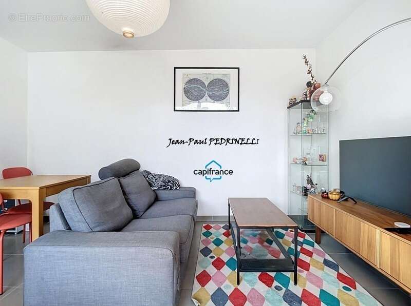 Appartement à LYON-8E