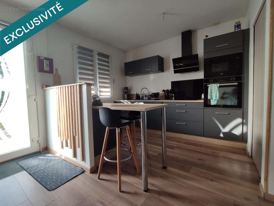 Maison 103 m² à Tassenieres  - photo 3