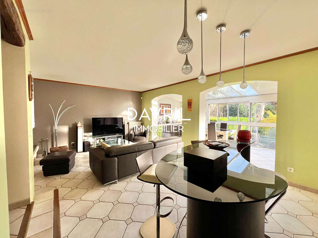 Maison à CONFLANS-SAINTE-HONORINE