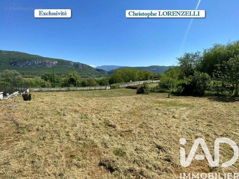 Terrain 1233 m² à Brens  - photo 2