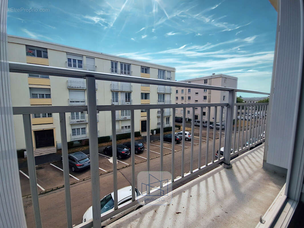 Appartement à REZE