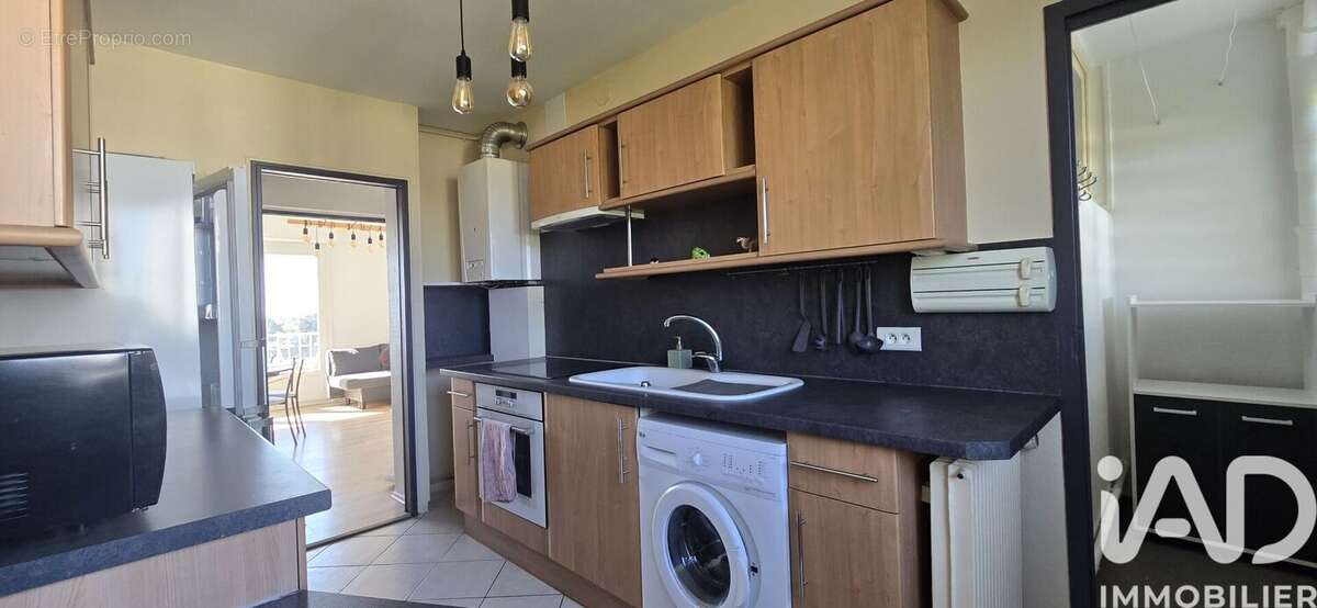 Photo 7 - Appartement à LA CHAPELLE-SAINT-MESMIN