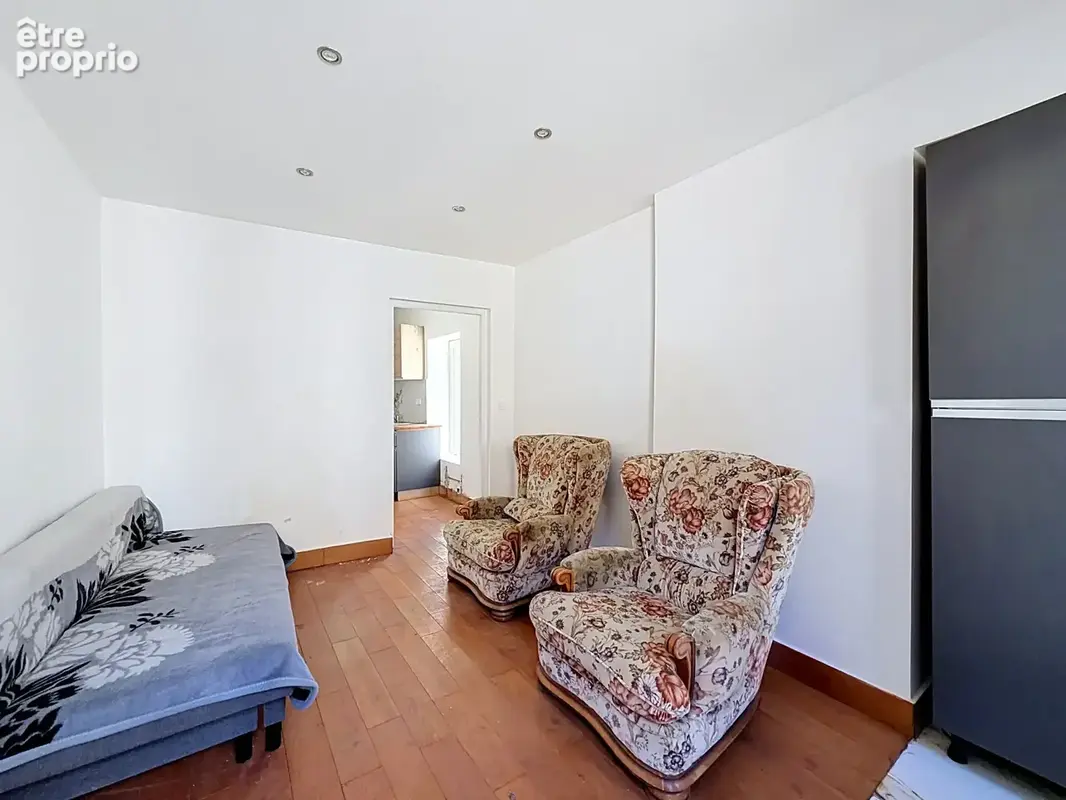Centre Bléneau - Investissement locatif - Sans travaux - photo 9