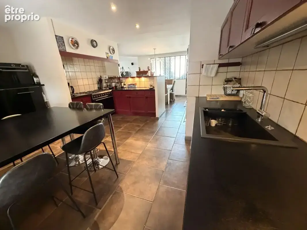 Hauterive   349 m2 habitables   maison 245 m2 + 1 appartement - photo 5