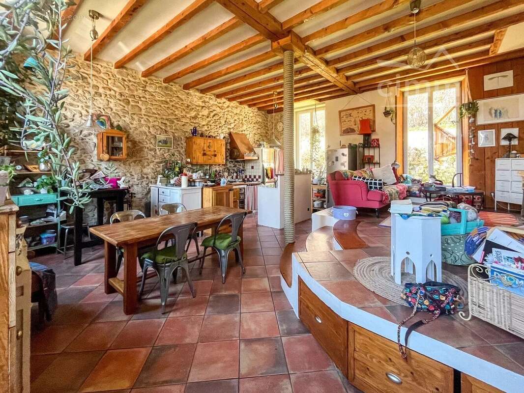 Maison à LA TERRASSE