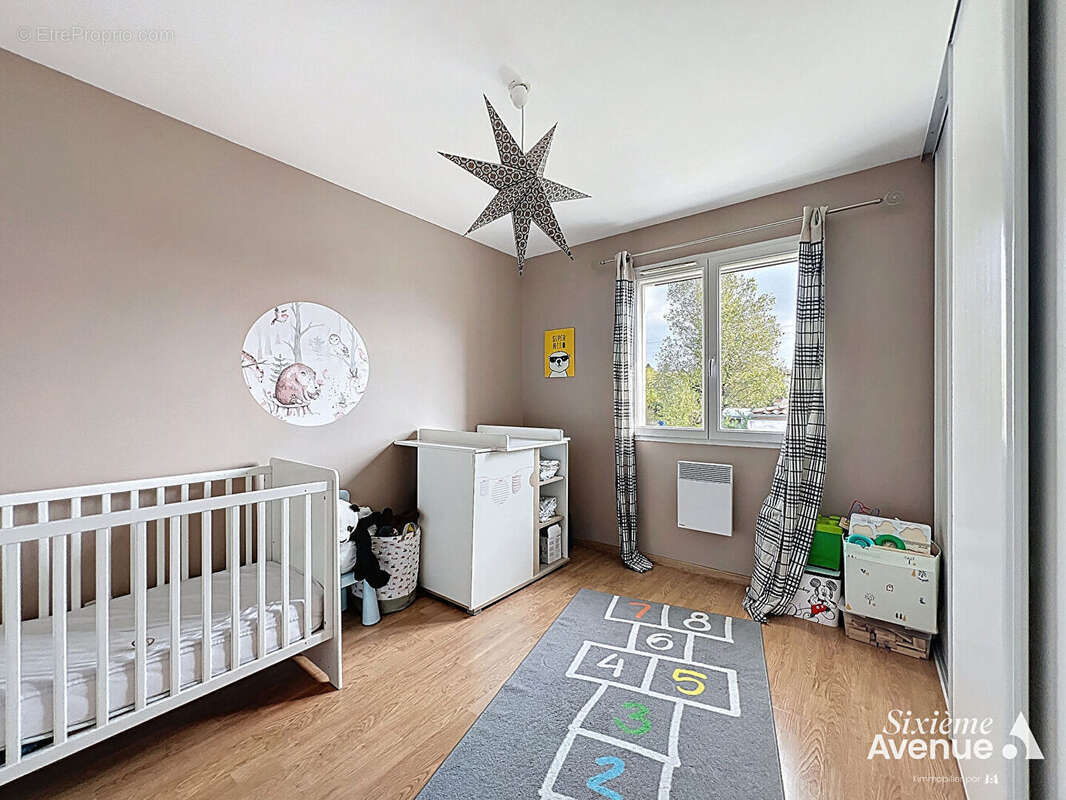 Maison à CHASSE-SUR-RHONE