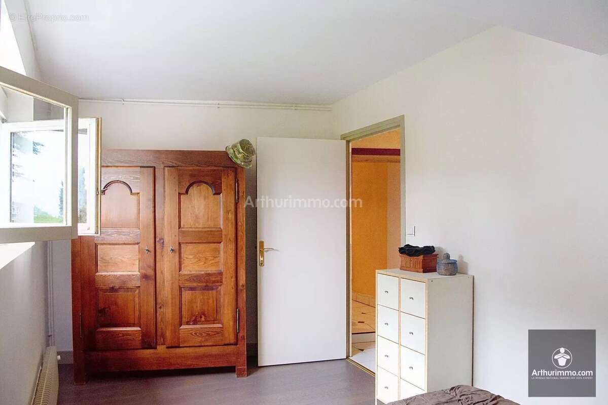 Appartement à SAINTE-FOY-LES-LYON