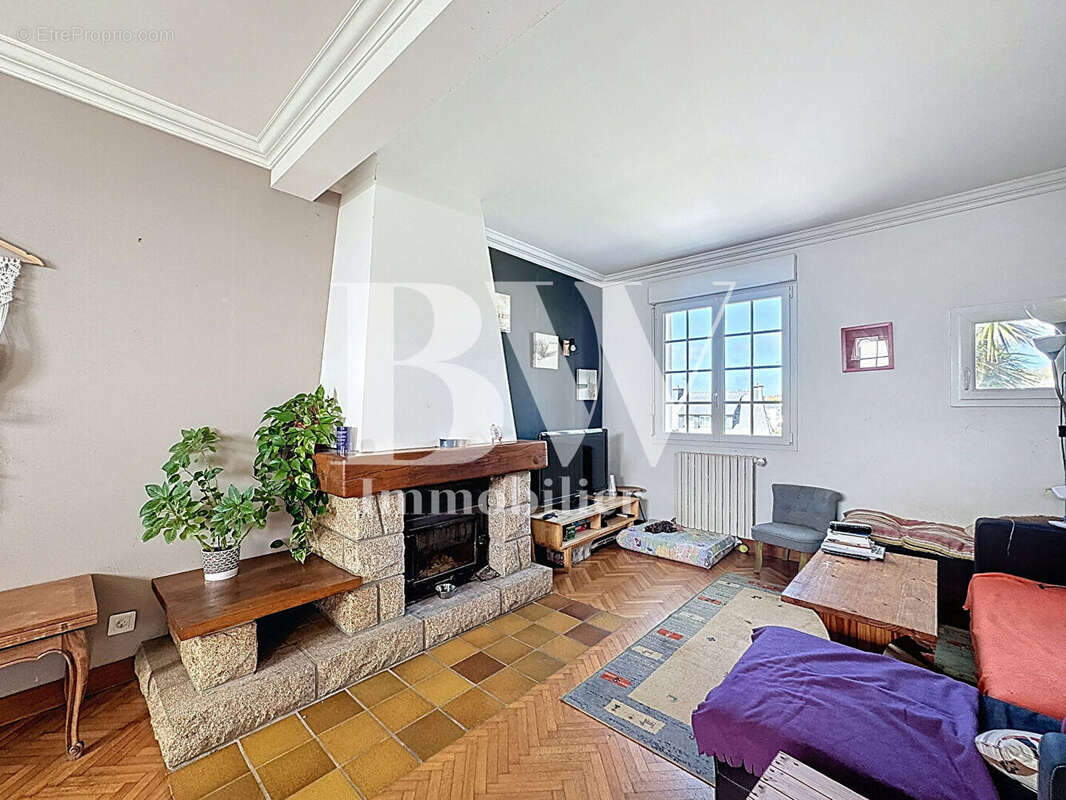 Maison à SAINT-RENAN