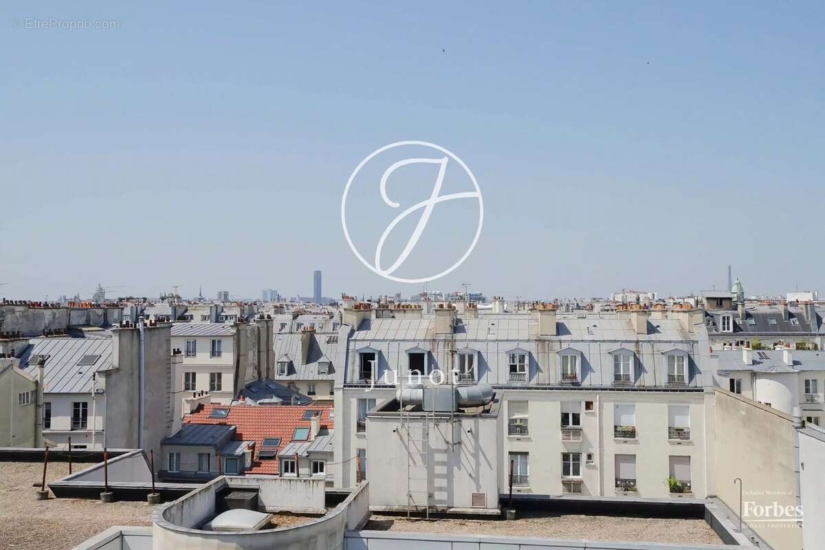 Appartement à PARIS-11E