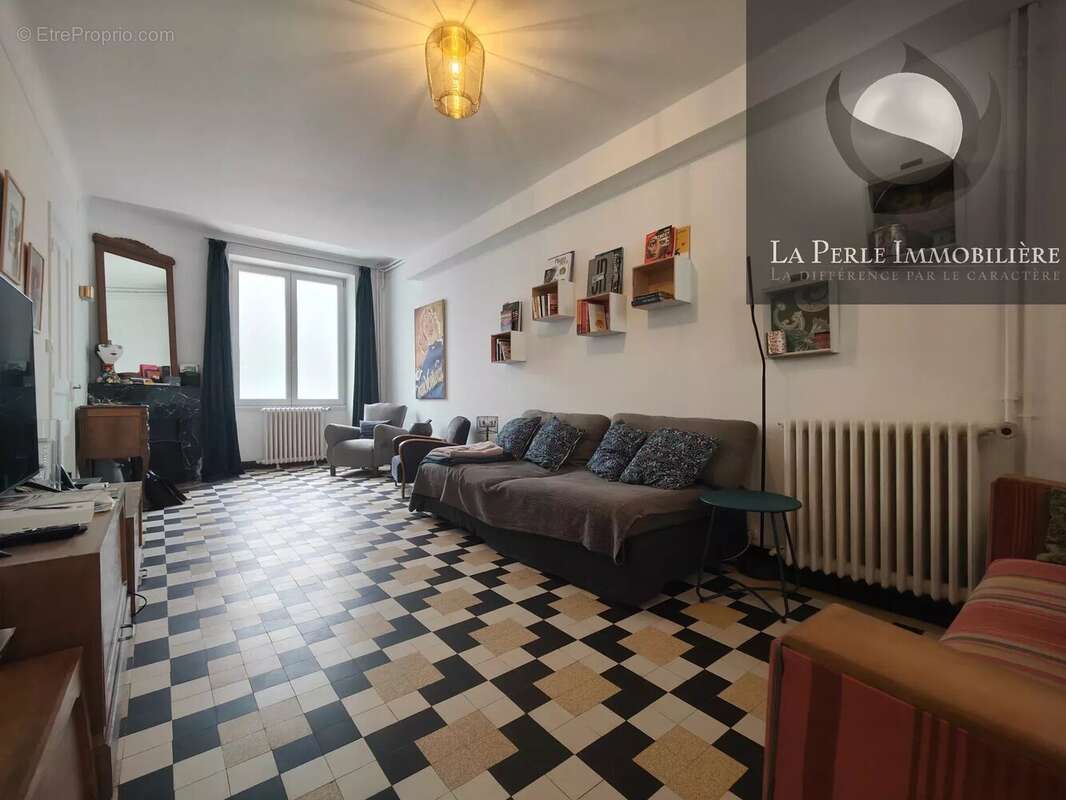 Maison à SAINT-ANTONIN-NOBLE-VAL