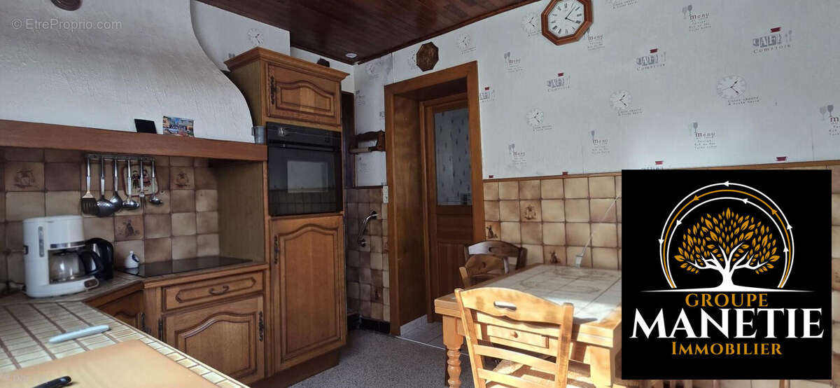 Maison à LECLUSE