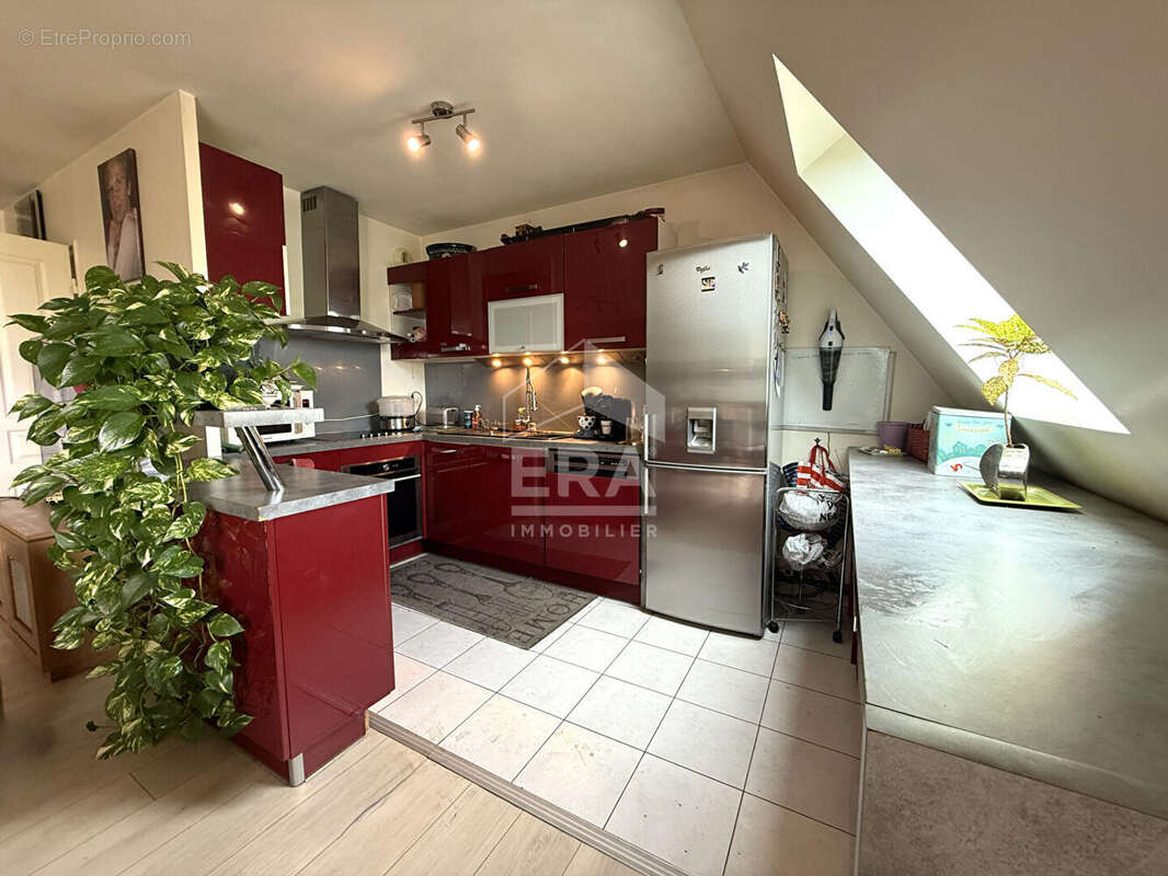 Appartement à BRIE-COMTE-ROBERT
