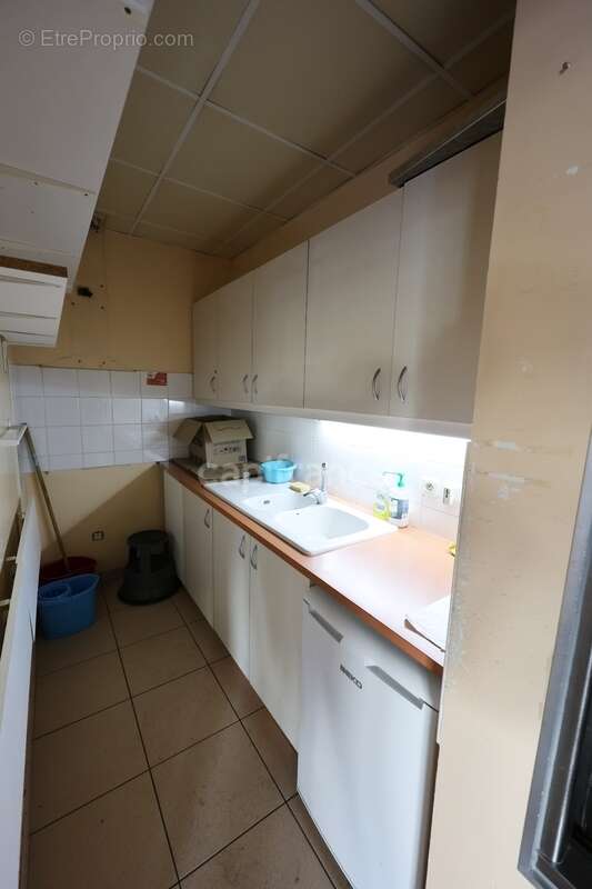 Commerce à POITIERS