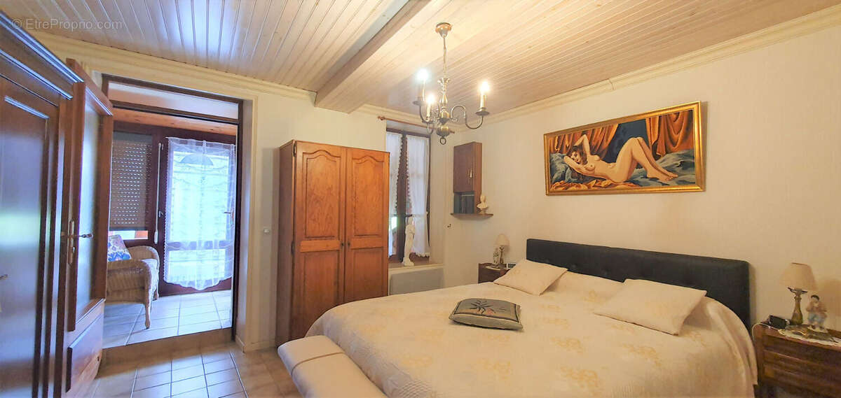 Maison à DONZY