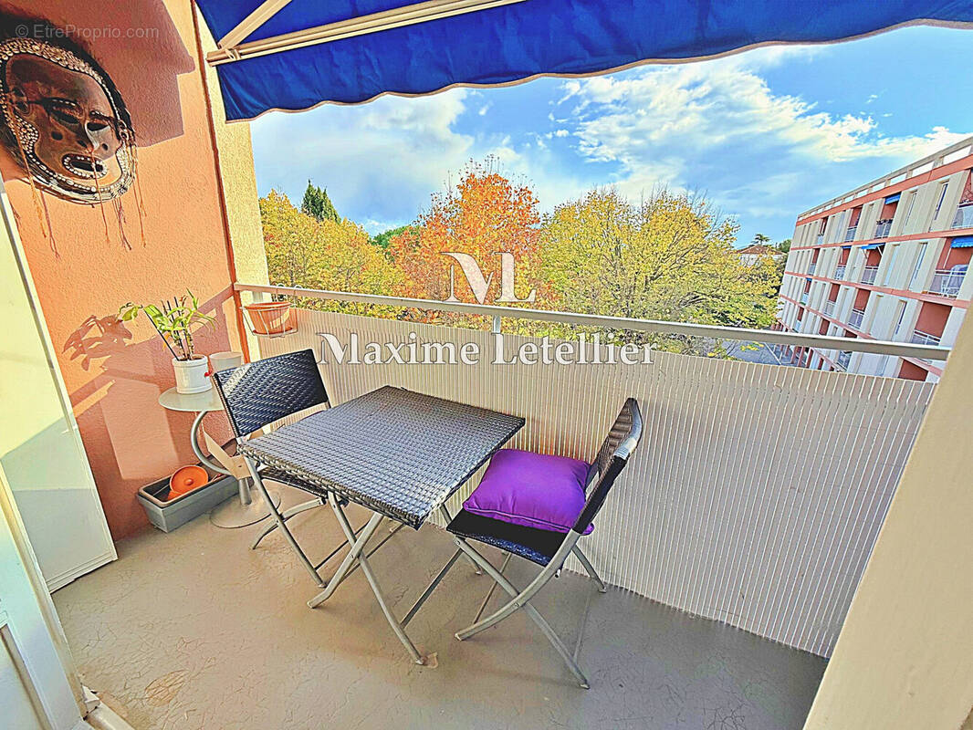 Appartement à MARSEILLE-12E