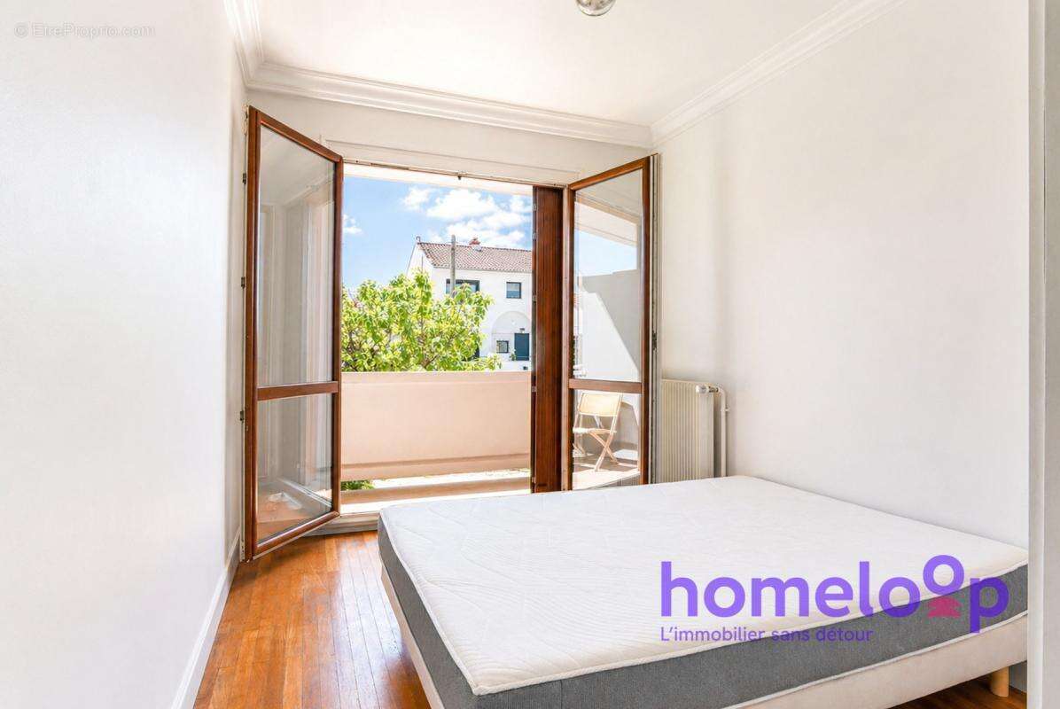 Appartement à BRON